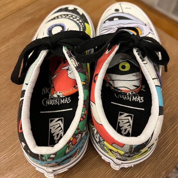 Kids nightmare before Christmas like new vans size 12 - Picture 5 of 8